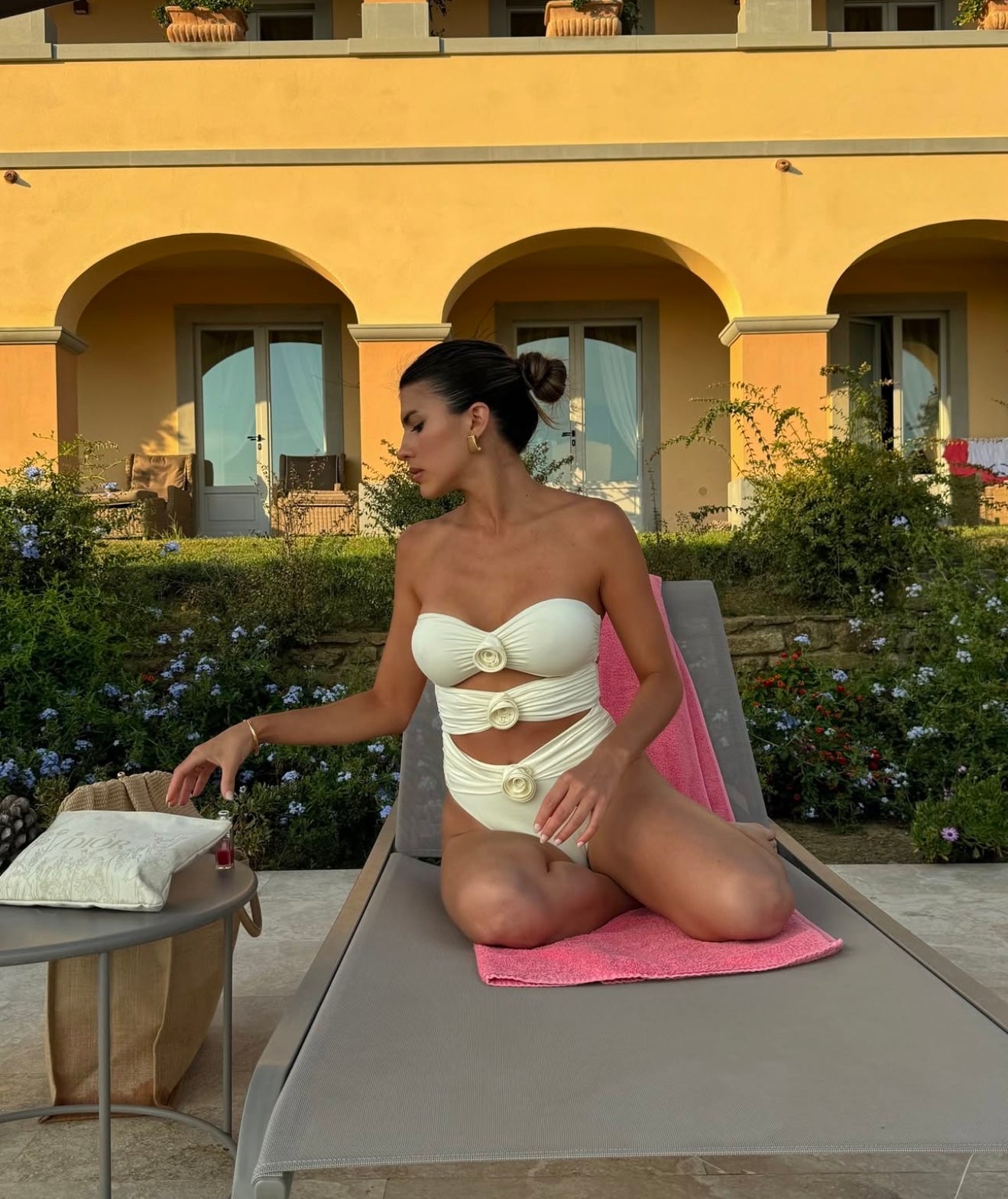 Maiô Feminino Elegante Floris