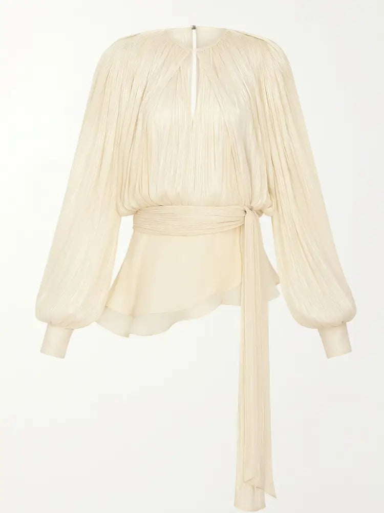 Vestido Curto com Saia de Babados Assimétrico Suelen Vestido Curto com Saia de Babados Assimétrico Suelen