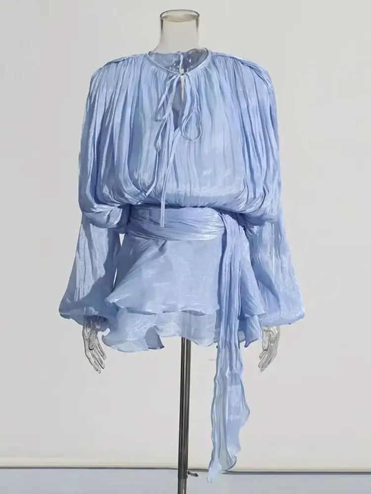 Vestido Curto com Saia de Babados Assimétrico Suelen Azul Bebê / P Vestido Curto com Saia de Babados Assimétrico Suelen