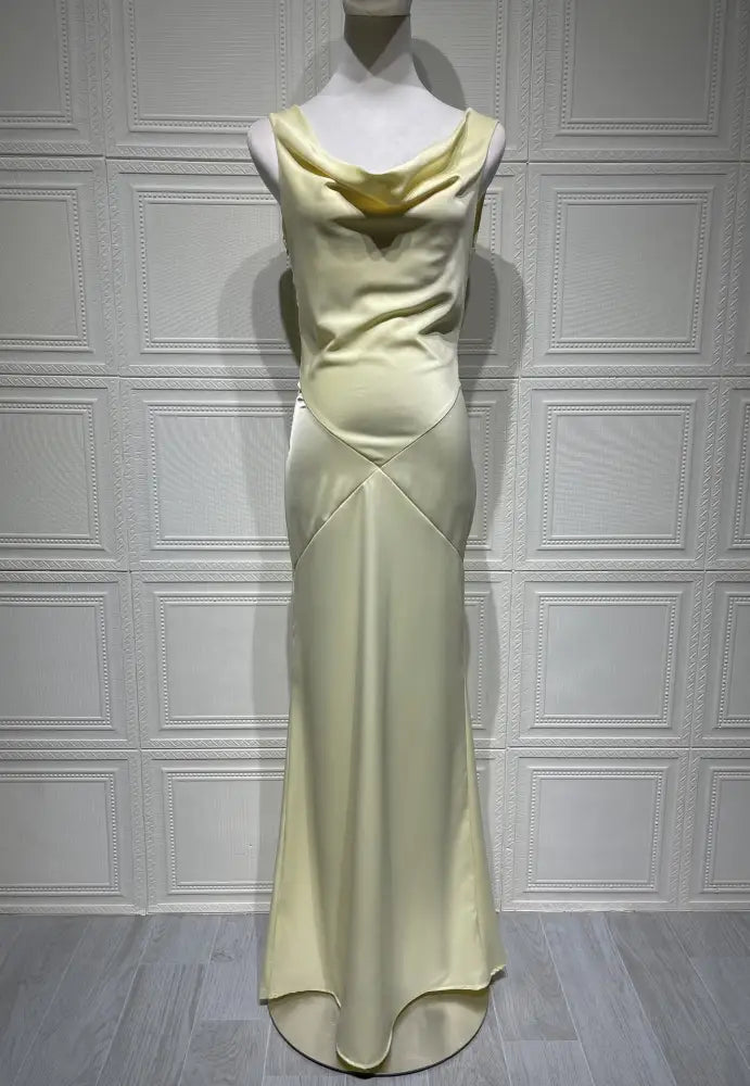 Vestido Longo Cetim Maiana Vestido Longo Cetim Maiana