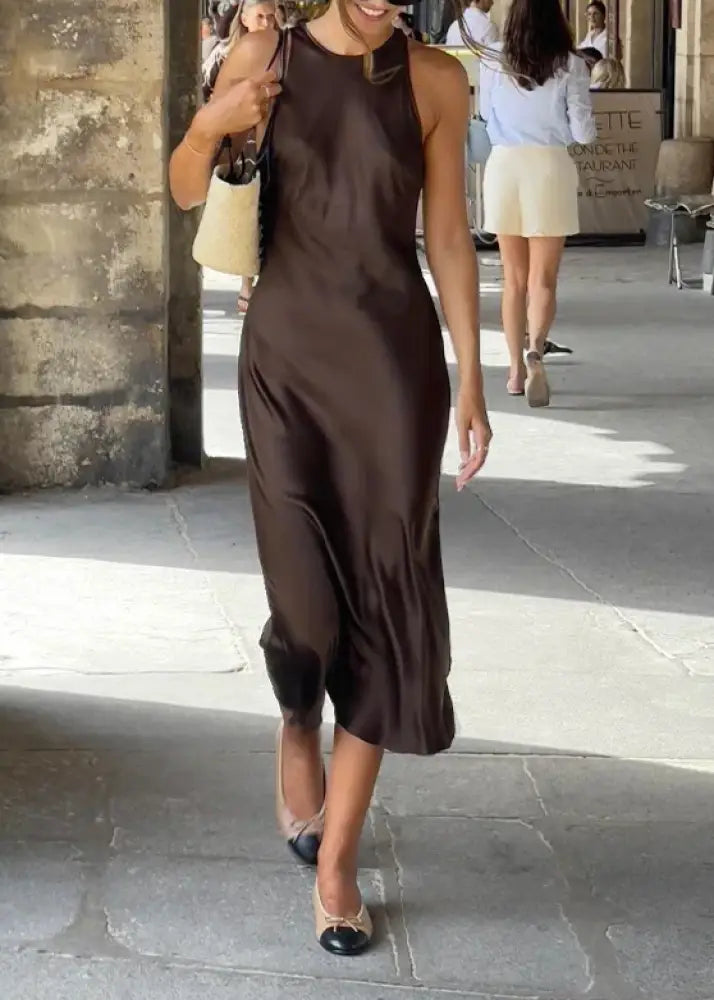 Vestido Midi Elegante Satin Minimalista
